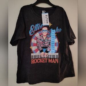 Elton John "Rocket Man" Black Graphic T-Shirt. Size Large (Unisex)